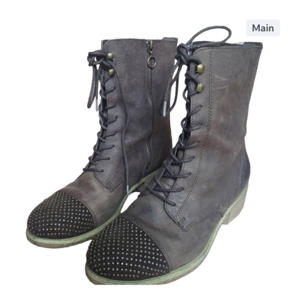#300  RALPH LAUREN Tabbi Boots